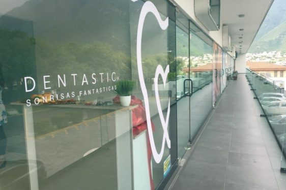 Consultorio Dental Monterrey Fachada