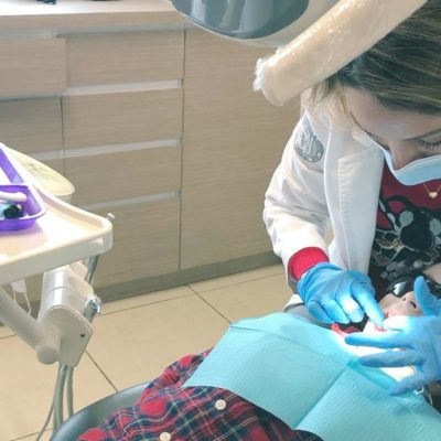 Procedimiento dental en Dentastic